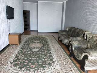 Апартаменты Aktobe Azhary, Актобе Ажары центр города, 11 микрорайон Актобе Апартаменты с 1 спальней-3